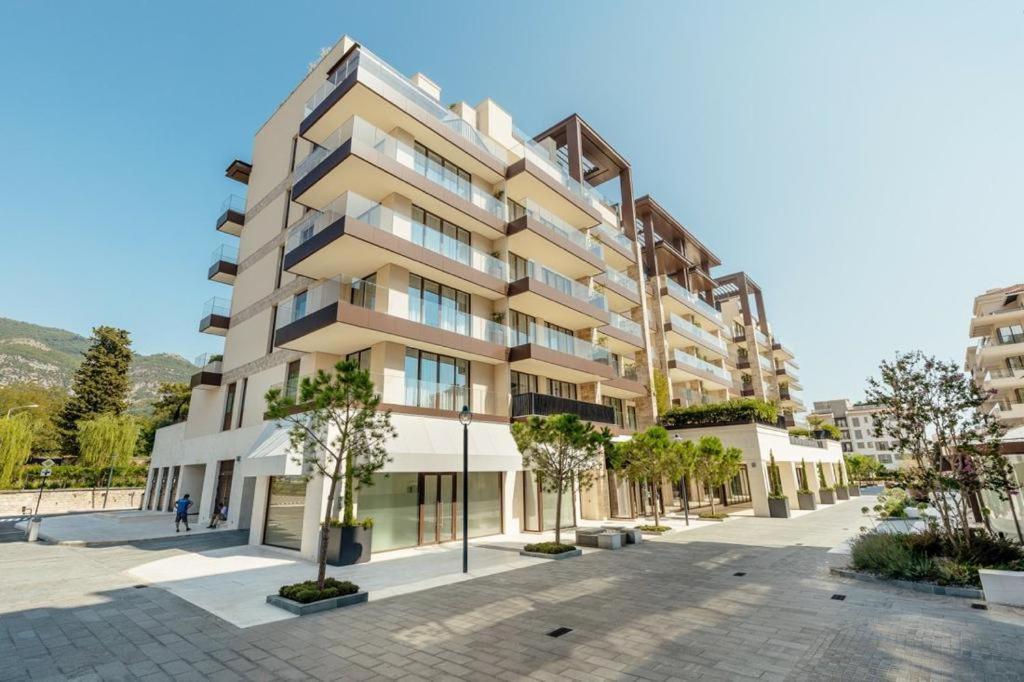 Porto Montenegro Luxury 1 Bedroom Apartment Tivat Dış mekan fotoğraf